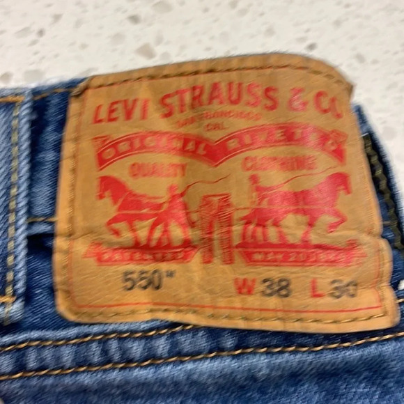 Levi’s 550 Mens blue jeans - Picture 6 of 14